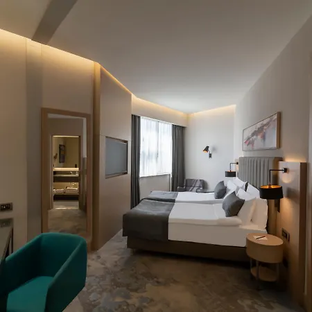 Hotel Crowne Plaza - Cappadocia 4*