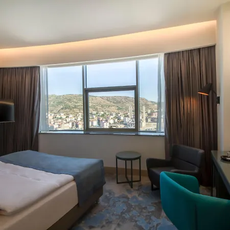 Crowne Plaza - Cappadocia