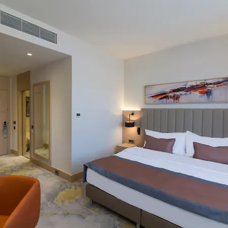 Hotel Crowne Plaza - Cappadocia
