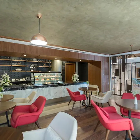 Hotel Crowne Plaza - Cappadocia Nevsehir